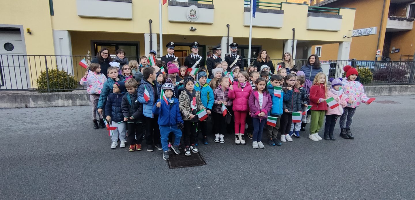 Immagine di Visita alla stazione dei Carabinieri di Pieve di Bono – Prezzo