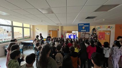 Immagine di Diritti in festa alla Scuola Primaria di Lodrone