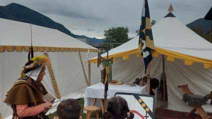 Immagine di La storia prende vita a scuola con i Lanzichenecchi