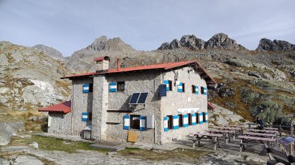 Immagine di Escursione al Rifugio Segantini (2373 m)