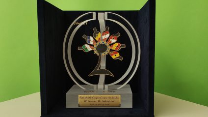 Immagine di Noi, protagonisti al “Festival della canzone europea dei bambini” – classe 2 A