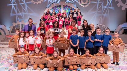Immagine di Noi, protagonisti al “Festival della canzone europea dei bambini” – classe 2 A
