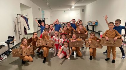 Immagine di Noi, protagonisti al “Festival della canzone europea dei bambini” – classe 2 A