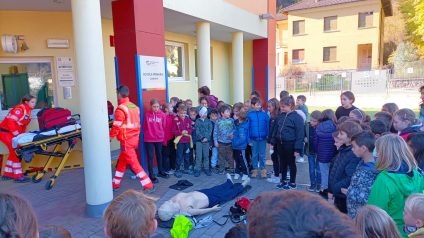 Immagine di Prova di Evacuazione con la collaborazione dei Vigili del Fuoco e del Servizio di Ambulanza