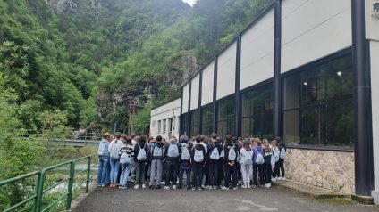 Immagine di Visita alla centrale elettrica del CEdIS- Classi terze SSPG